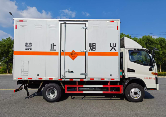 千山2025年第三批民爆行业安全生产典型执法案例